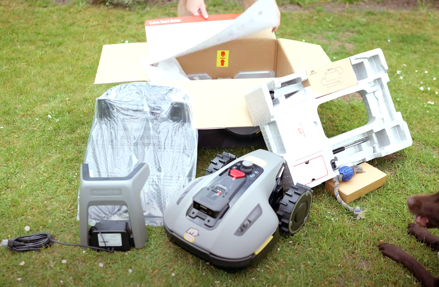 Das ist der Lieferumfang des Mammotion YUKA Mini