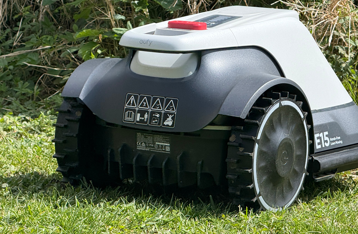 Die Räder hört man im Betrieb, jedoch stören sie nicht