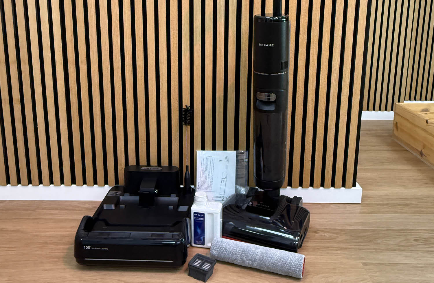 Hier seht ihr den Lieferumfang des Dreame h15 Pro