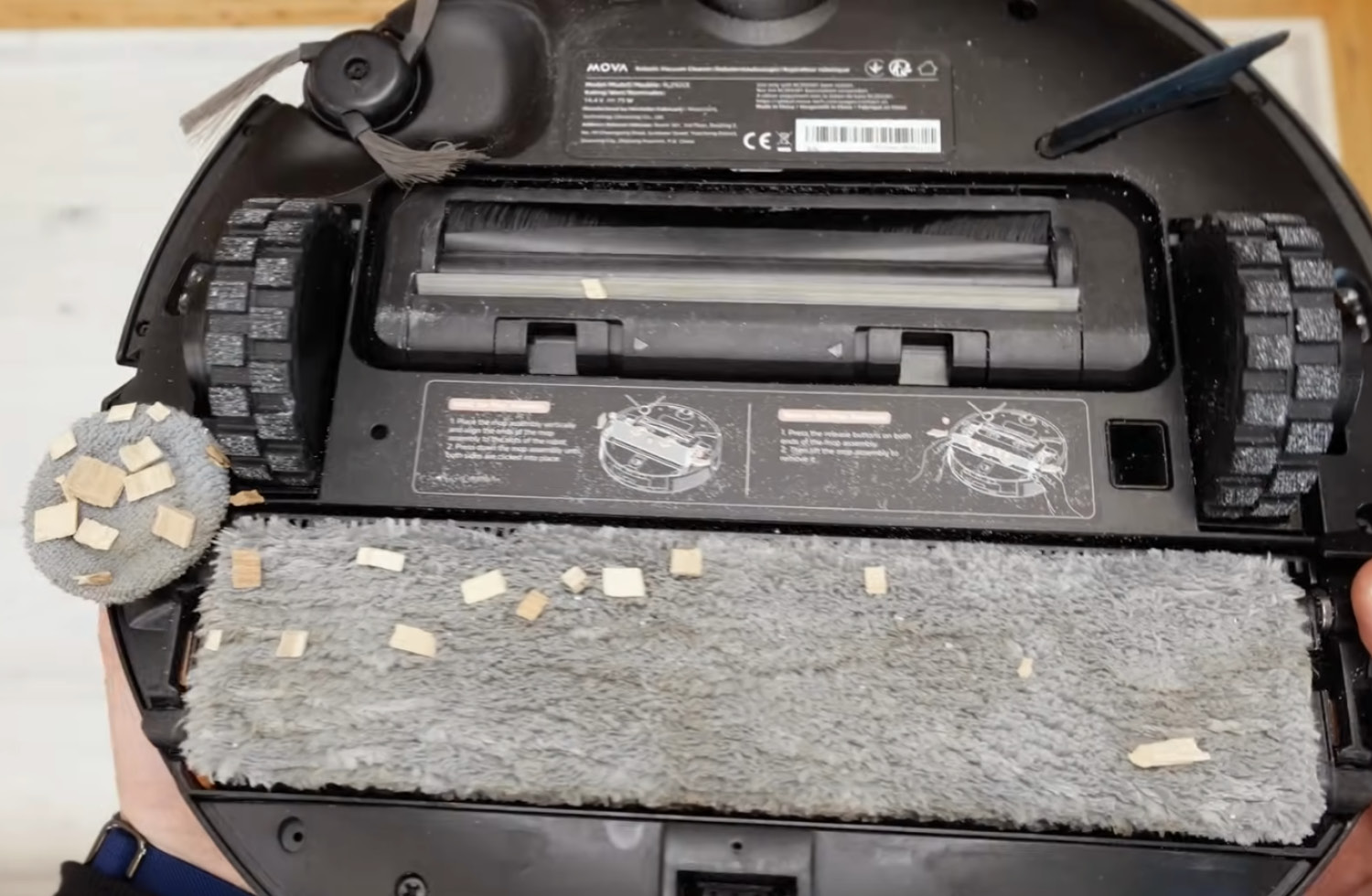 Leider haben sich Partikel am Wischsystem verfangen