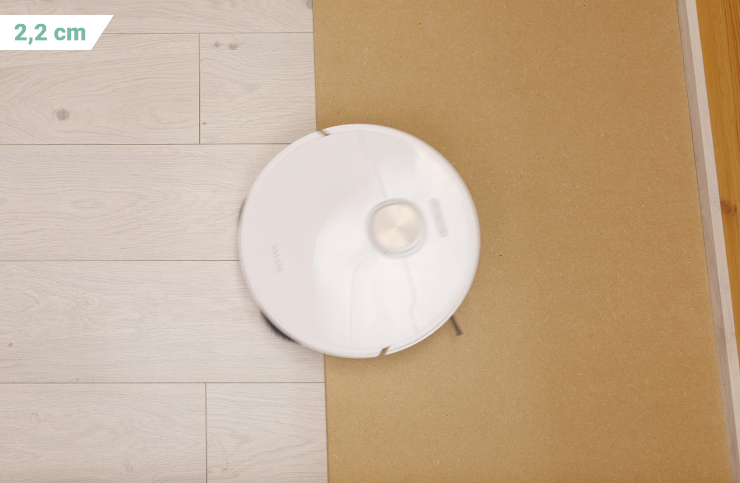 Der Dreame L40s Pro Ultra konnte 2,2 cm hoch klettern