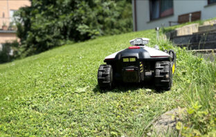 Mammotion LUBA Mini AWD