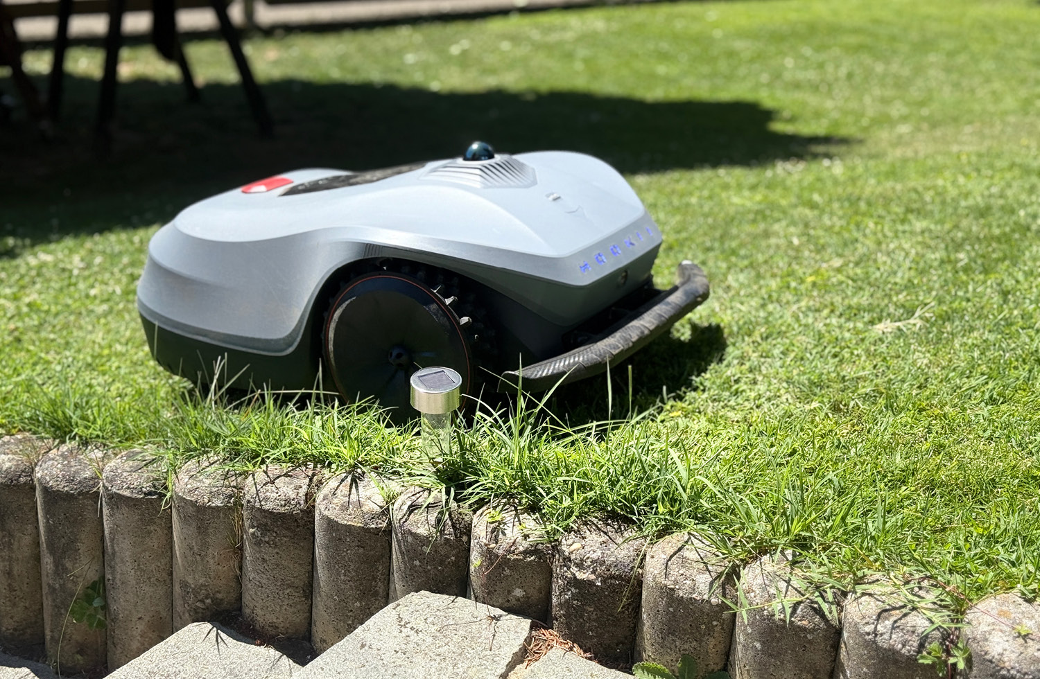 Rasenkanten bleiben stehen