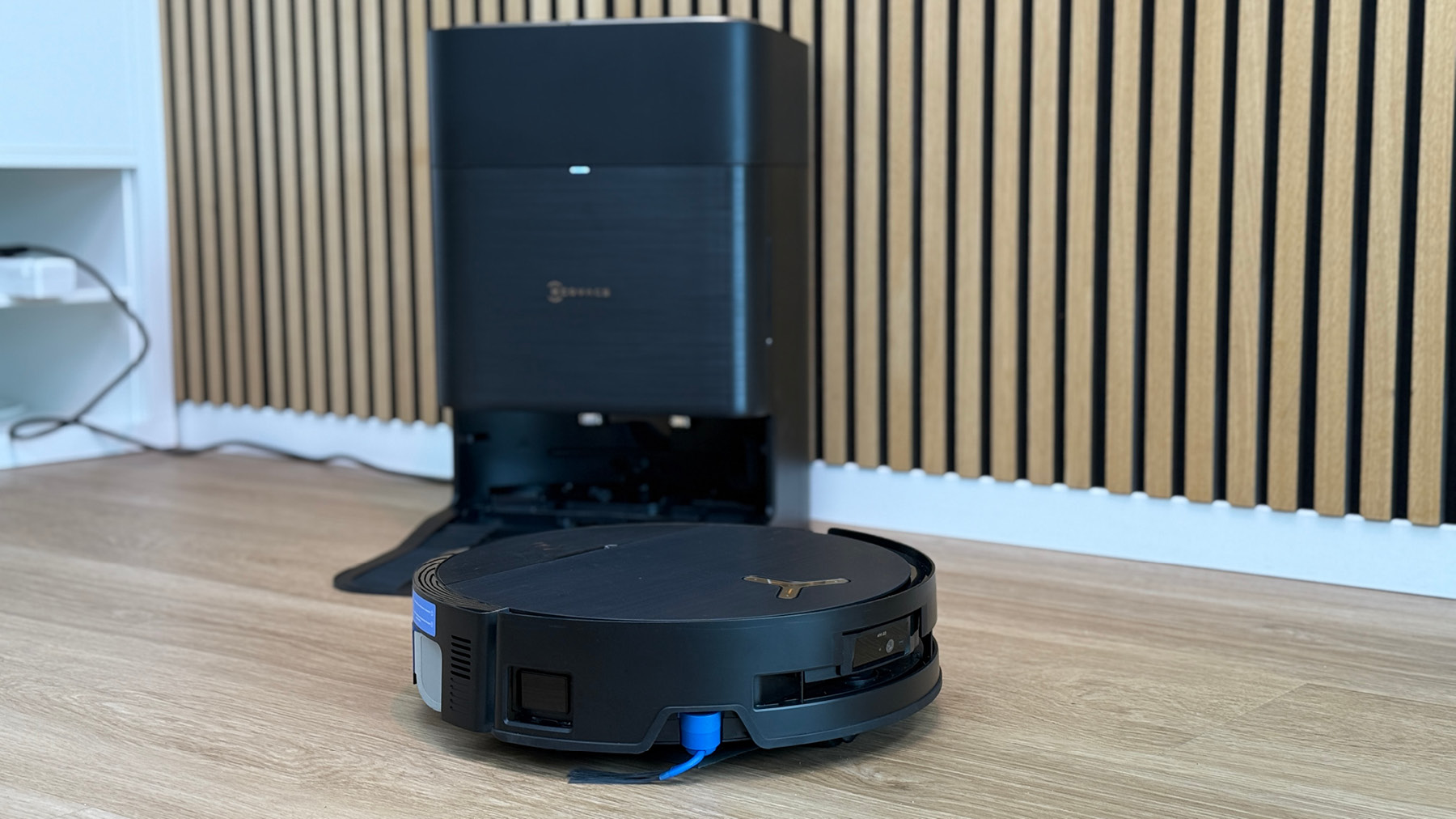 Wir haben den ECOVACS DEEBOT X9 PRO OMNI für euch ausführlich getestet