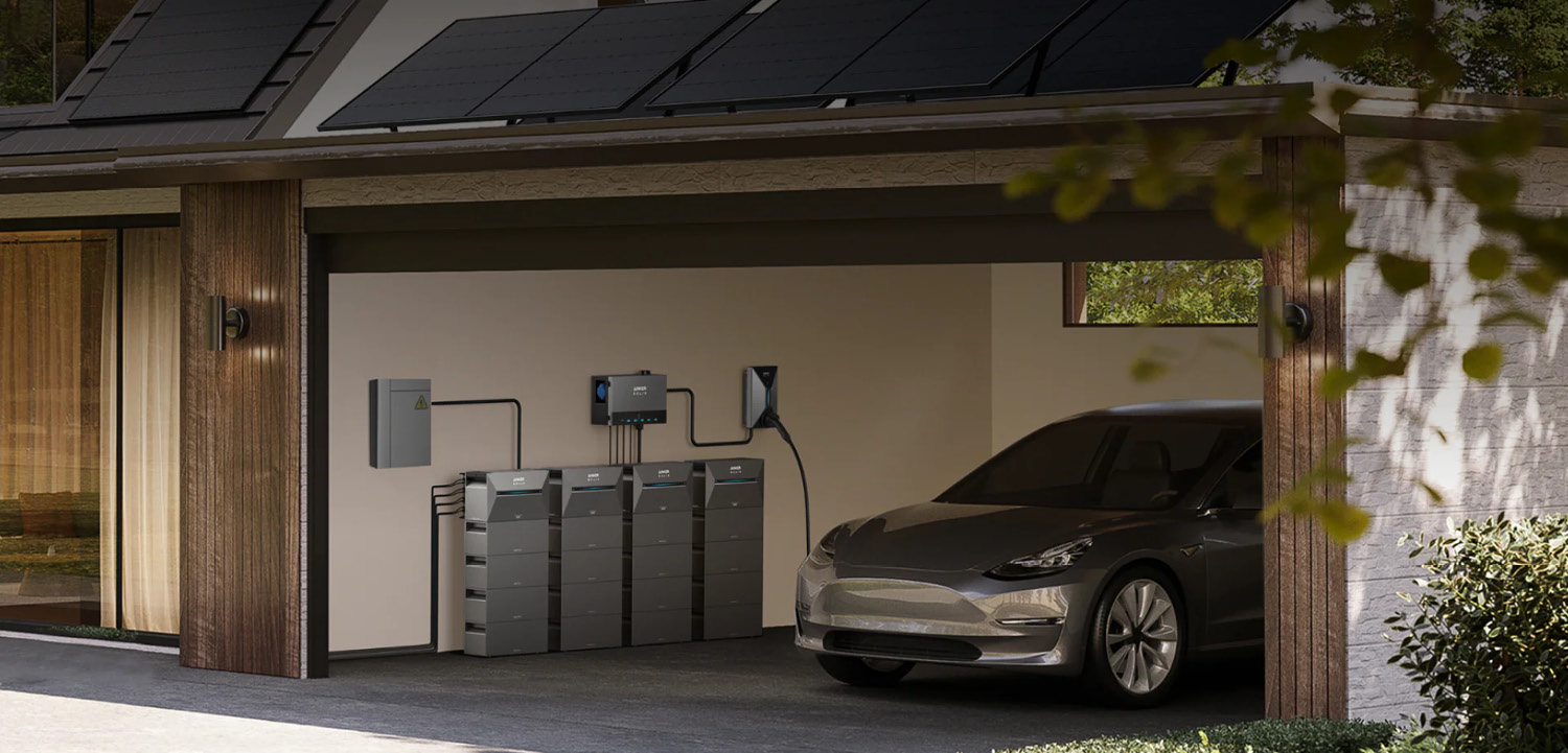 Anker SOLIX Solarbank PowerDock Multisystem