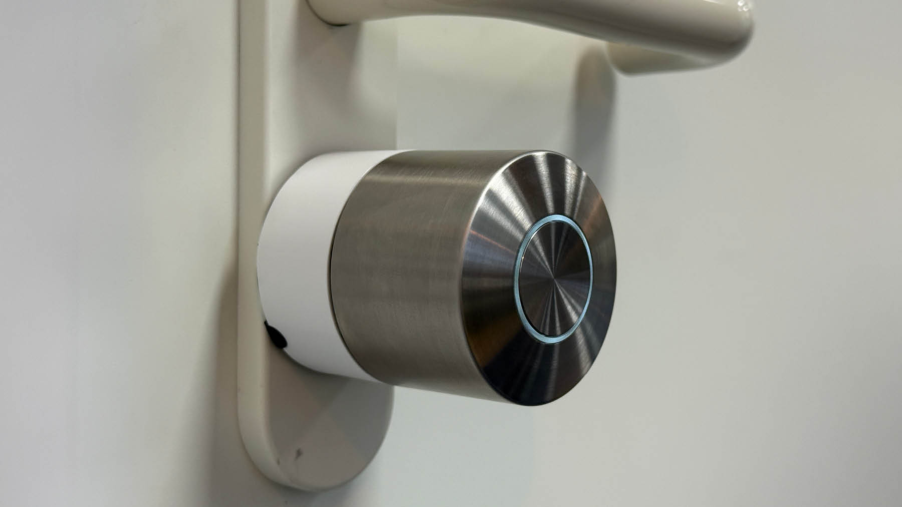 Heute schauen wir uns das Nuki Smart Lock Pro an