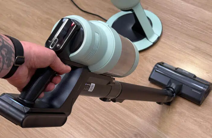Heute schauen wir uns gemeinsam den Samsung Bespoke AI Jet Ultra in unserem Test an