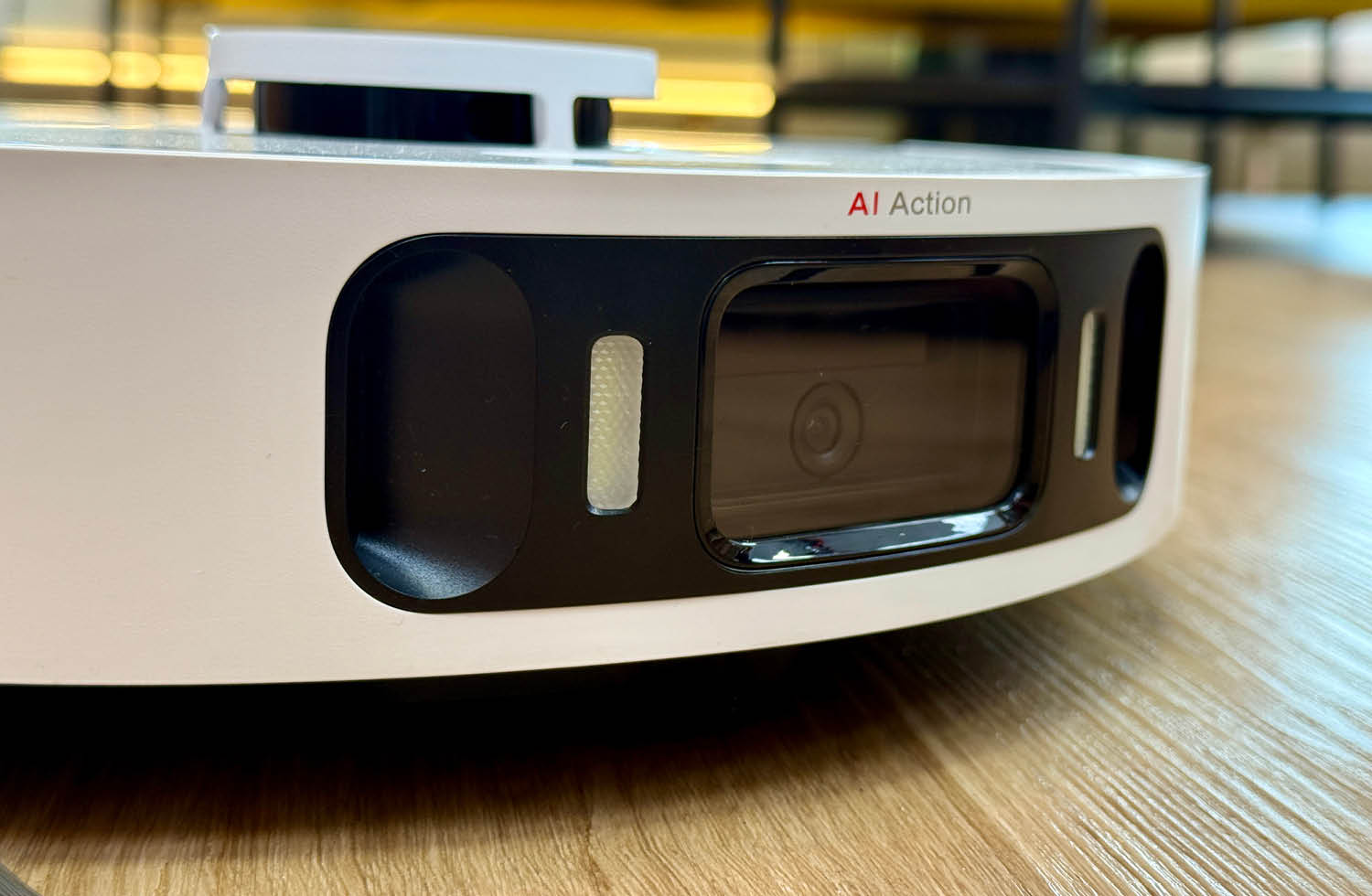 AI Obstacle Avoidance Dreame L40 Ultra AE