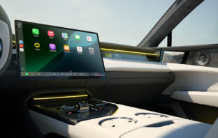 Apple CarPlay im Lotus
