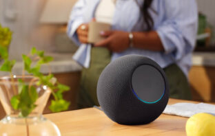 Amazon Echo Studio Bild