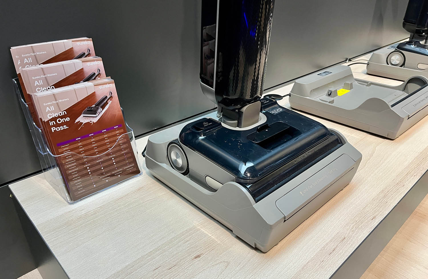 Eureka New880 Selbstreinigung