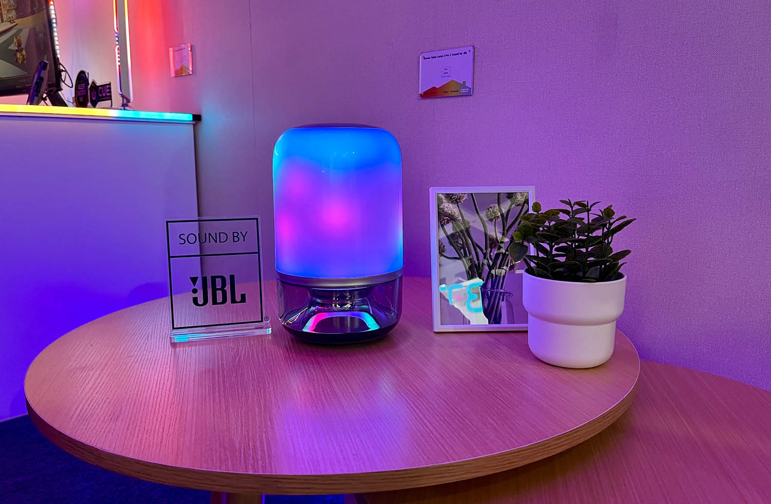 Govee Table Lamp 2 Pro Sound Jbl