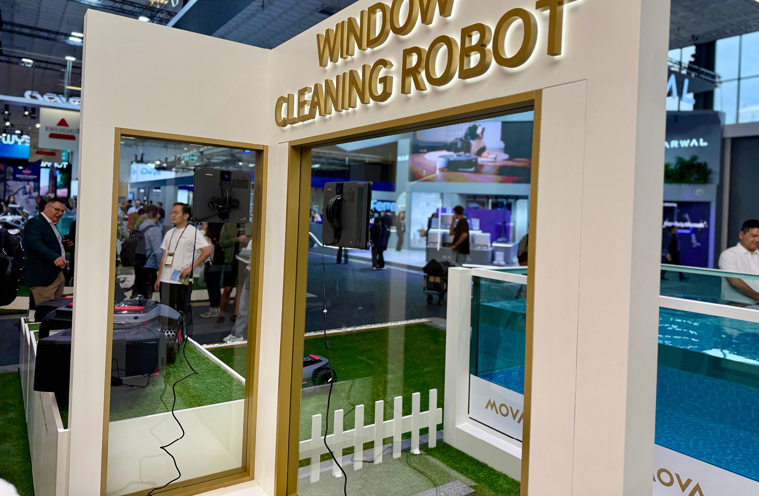 Mova Fensterputzroboter