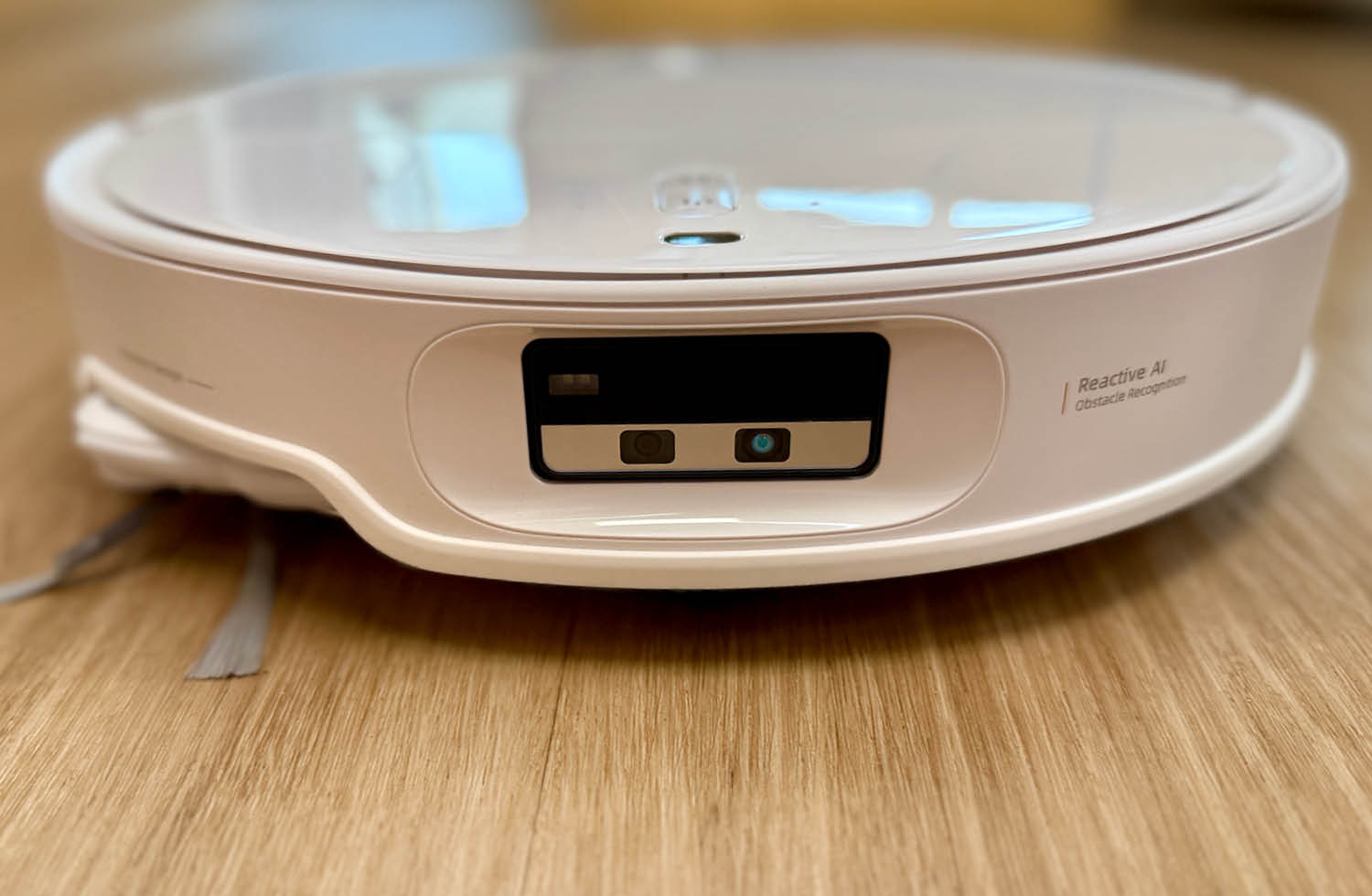 Roborock Qrevo CurvX Obstacle Avoidance