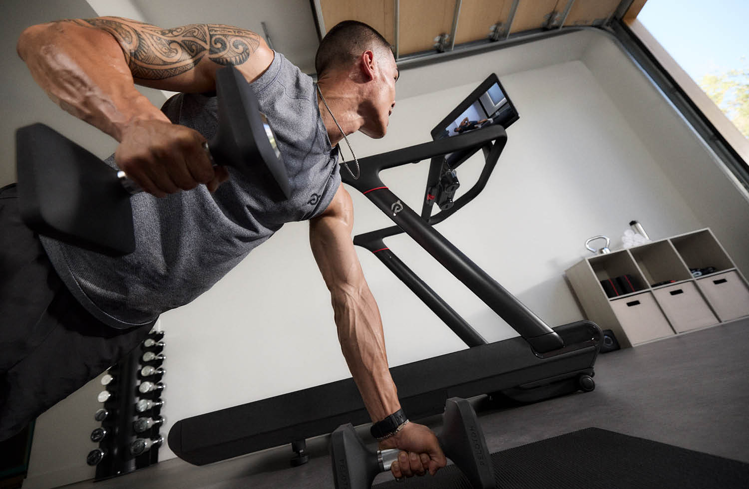 Peloton Cross Training Serie Tread