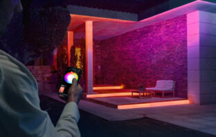 Philips Hue Flux Outdoor Lightstrip