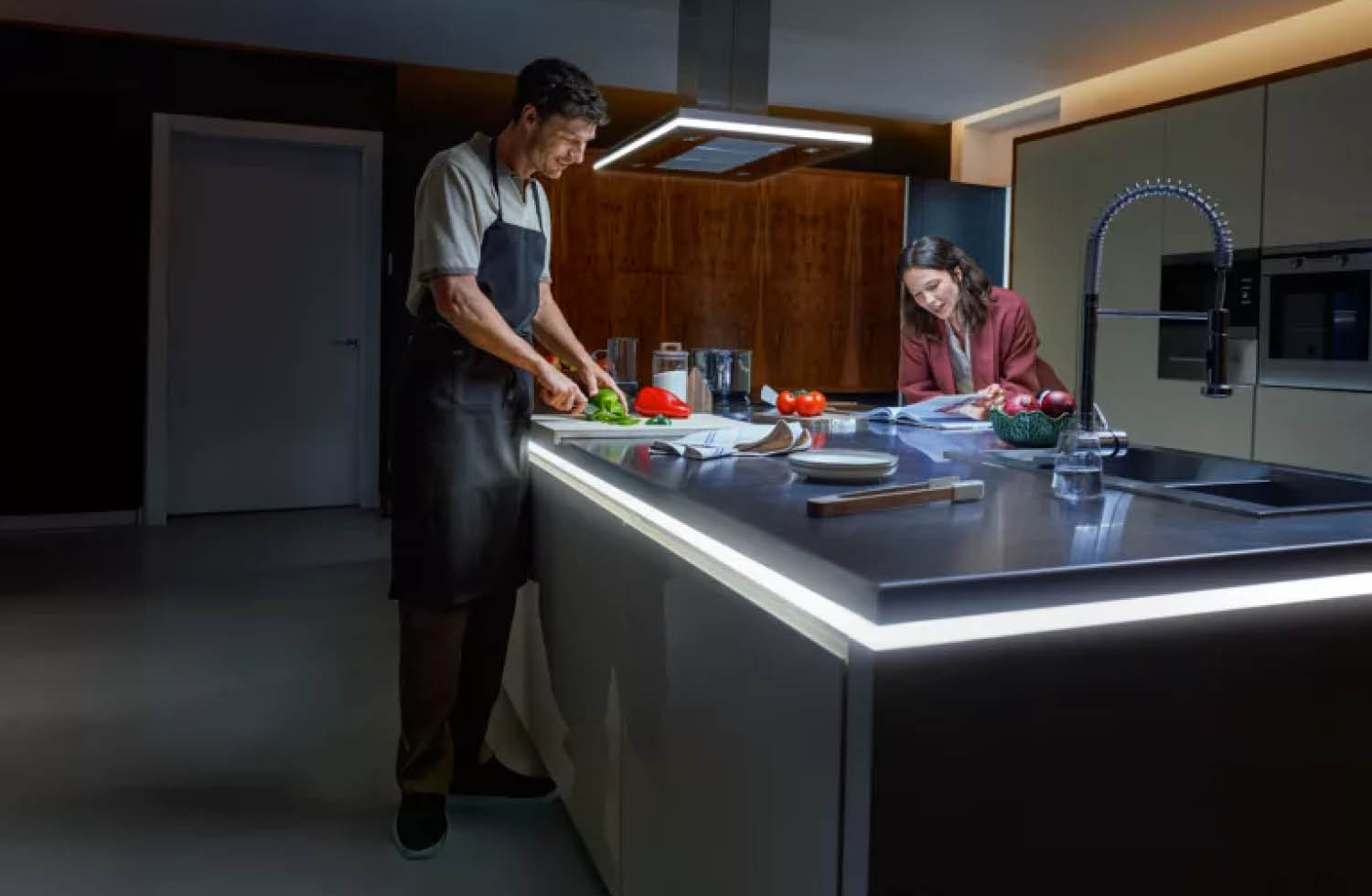 Philips Hue OmniGlow Lightstrip Bild