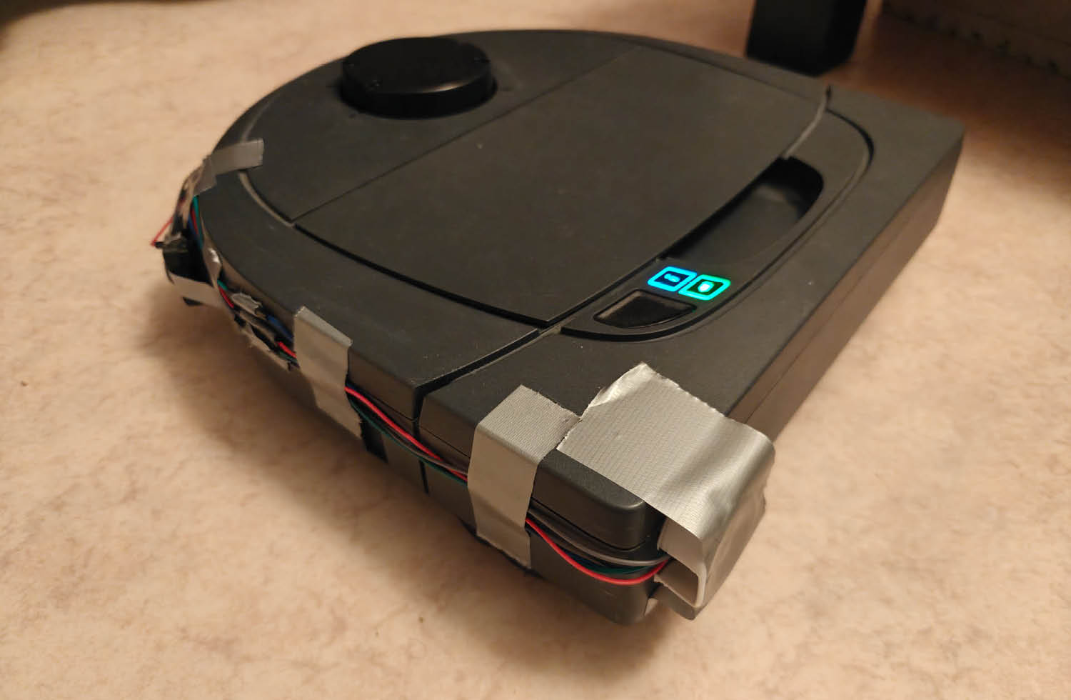 Neato Saugroboter reparieren