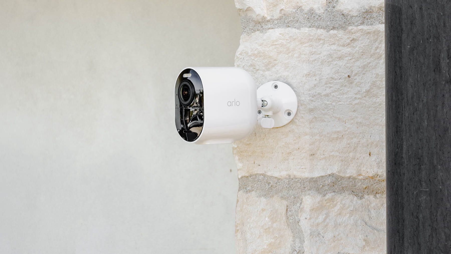 Arlo Ultra 3 Finder Titel