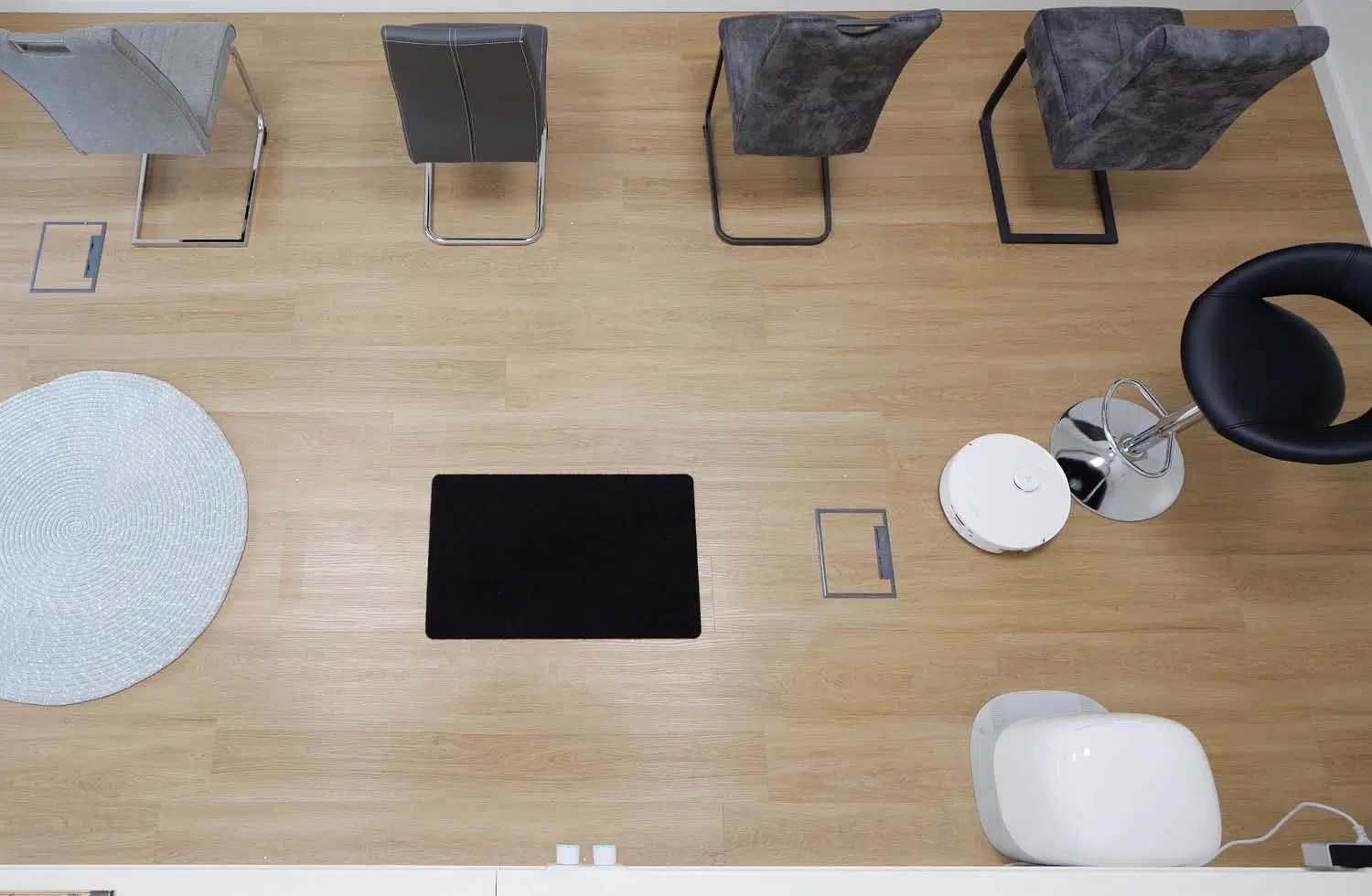 Roborock Qrevo Curv 2 Flow Navigation Barhocker