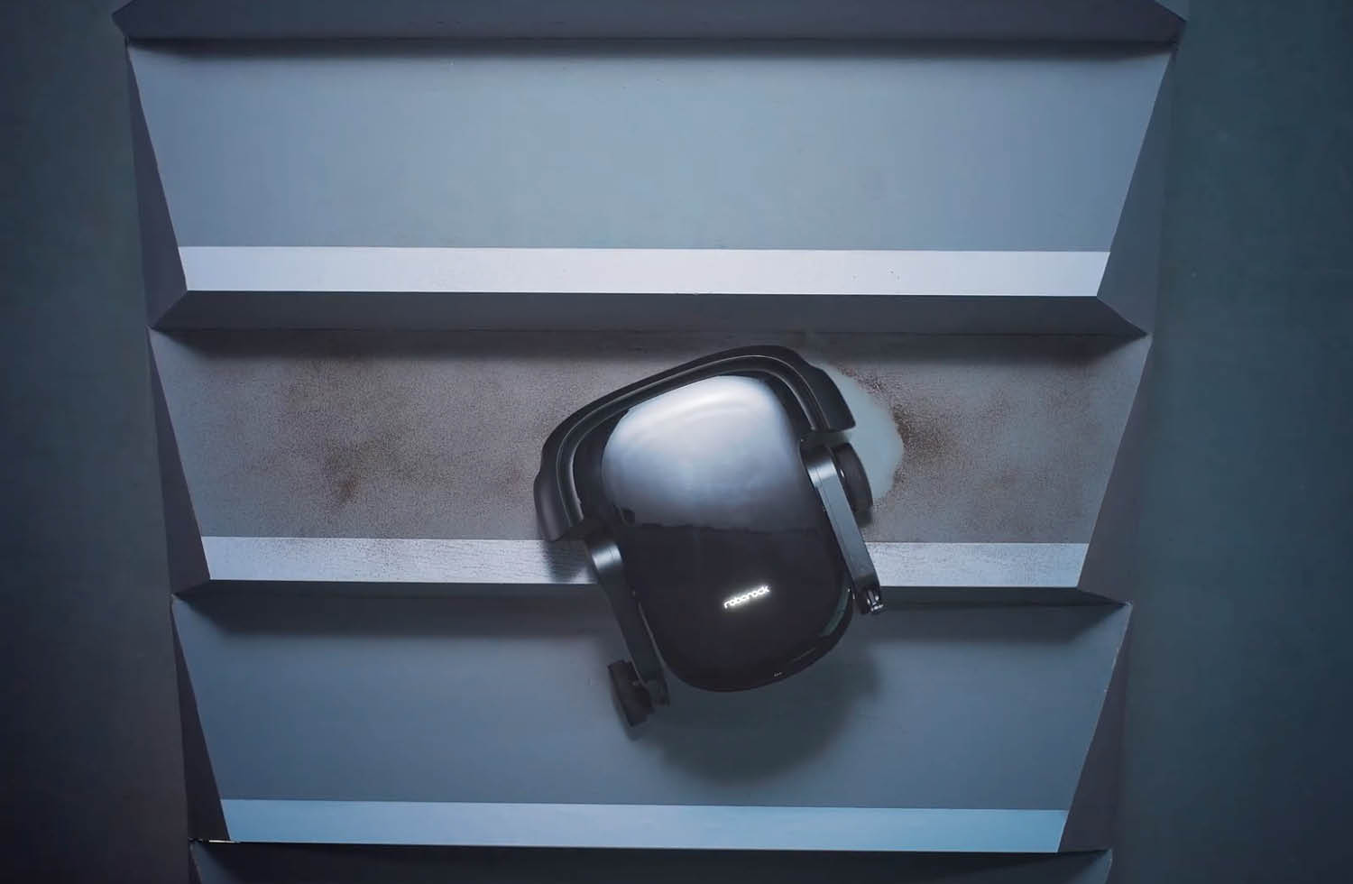 Roborock Saros Rover Bild Treppe