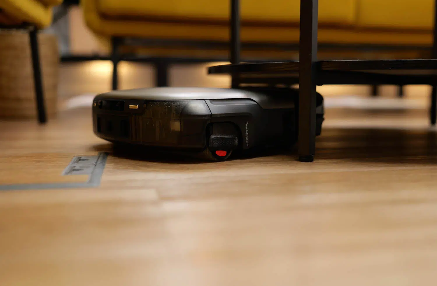 eufy S2 Omni Navigation Praxis flache möbel