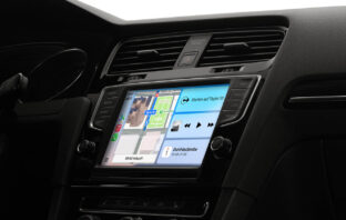 Apple CarPlay