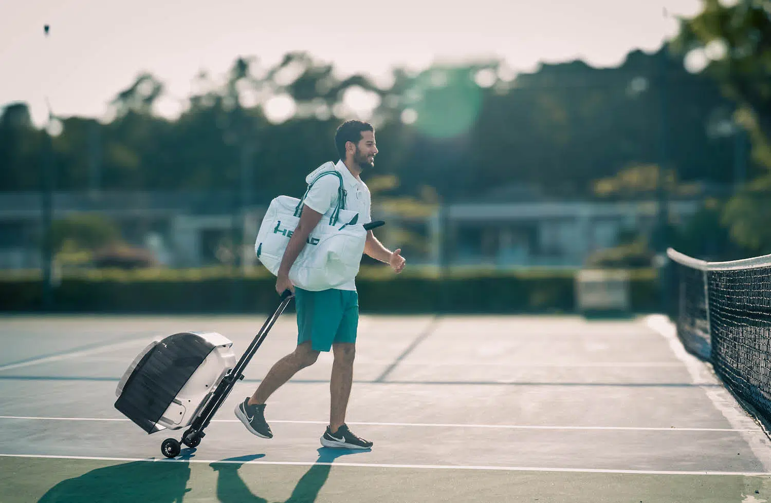 Pongbot KI-Ballmaschine