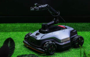 Dreame APEX Mähroboter mit Greifarm Bild