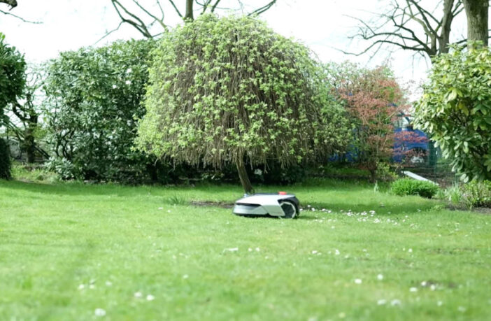 Ab welcher Größe lohnt sich ein Mähroboter?