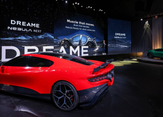 Dreame zeigt Elektrosportwagen mit Raketenantrieb
