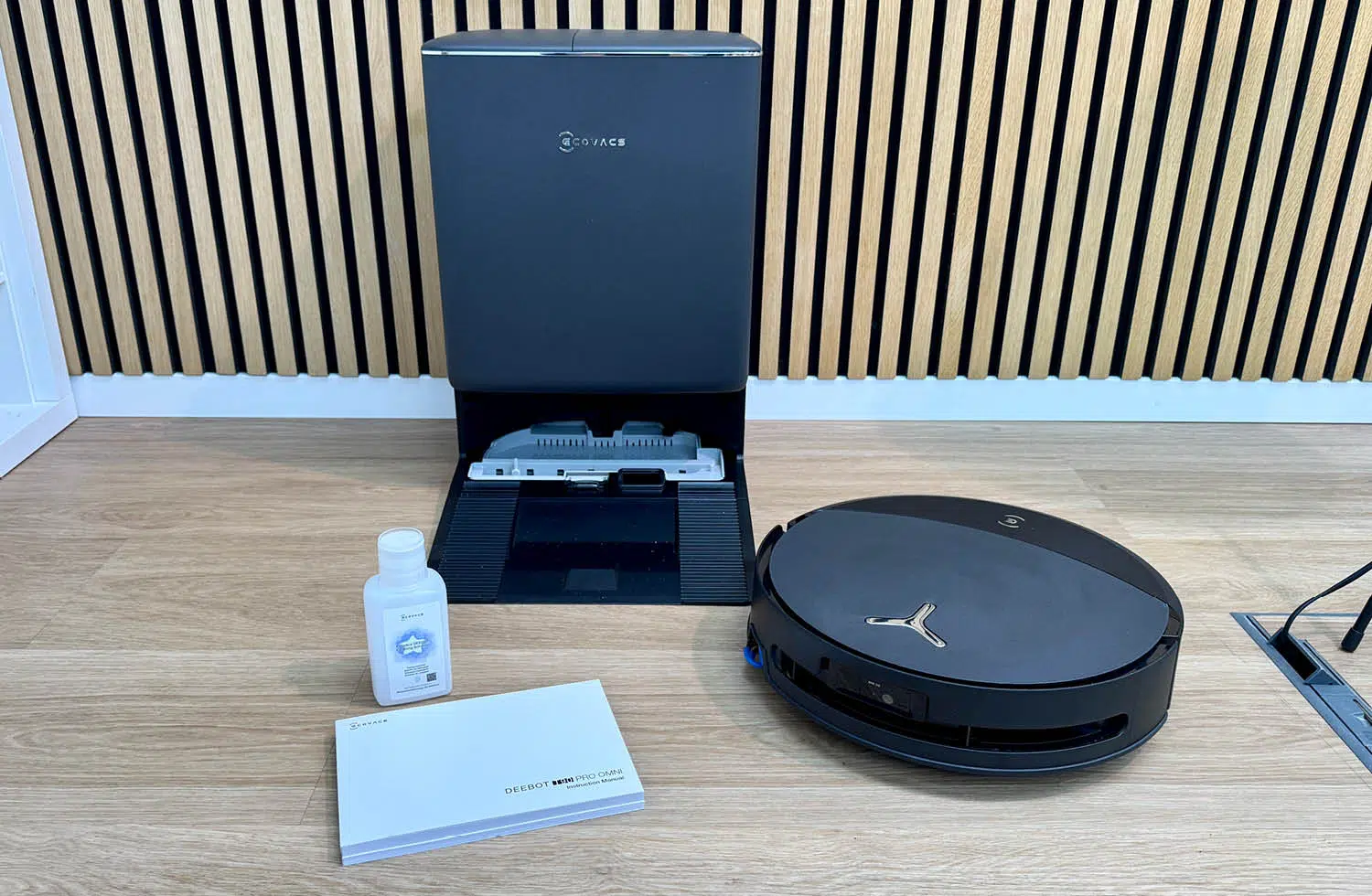ECOVACS DEEBOT T90 PRO OMNI Lieferumfang