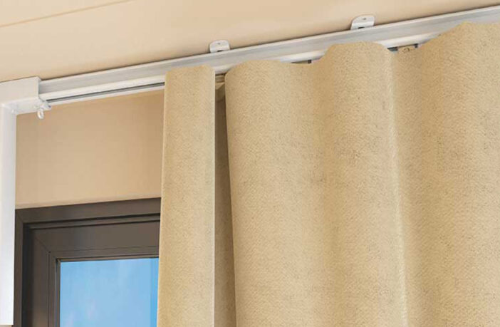 Powered by Shelly: Smartes Vorhangsystem mit WLAN, Bluetooth und Matter