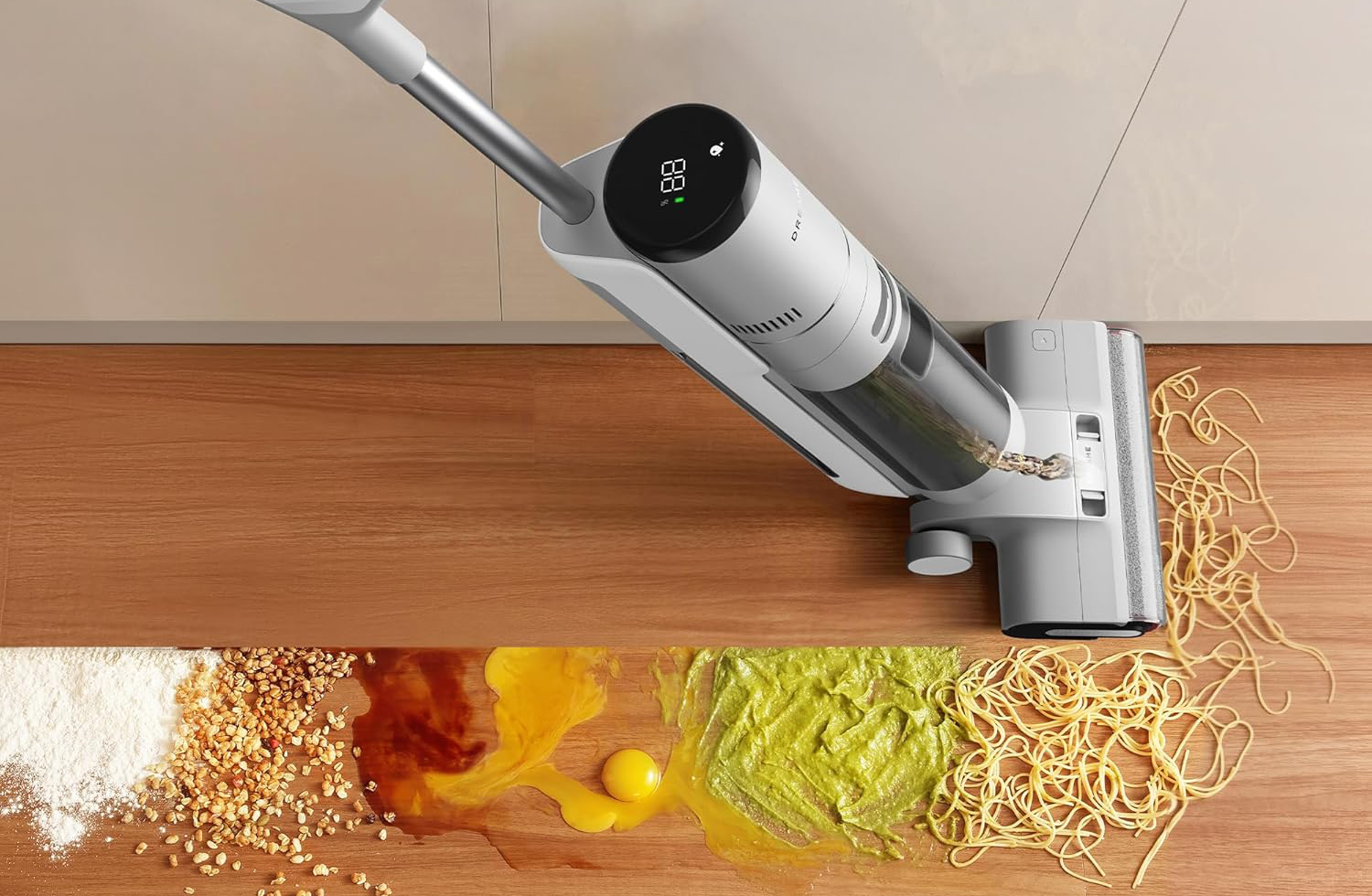Der Dreame G10 Pro ist ein kabelloser Nass- und Trockensauger für Hartböden. Er saugt und wischt in einem Arbeitsgang und arbeitet dabei mit einem Frischwasser- und Schmutzwassersystem.