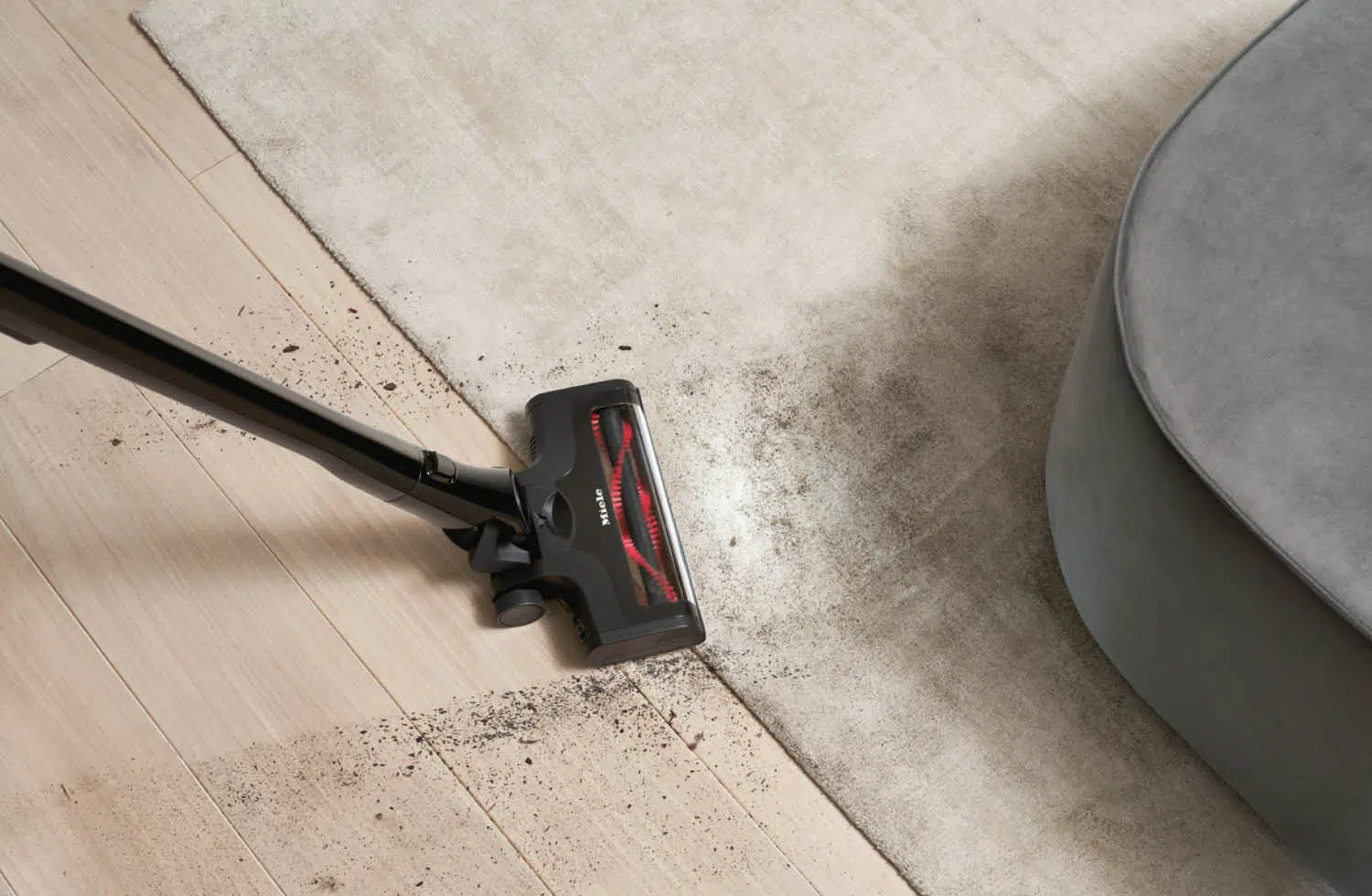 Miele Triflex HX3 Aqua reinigung