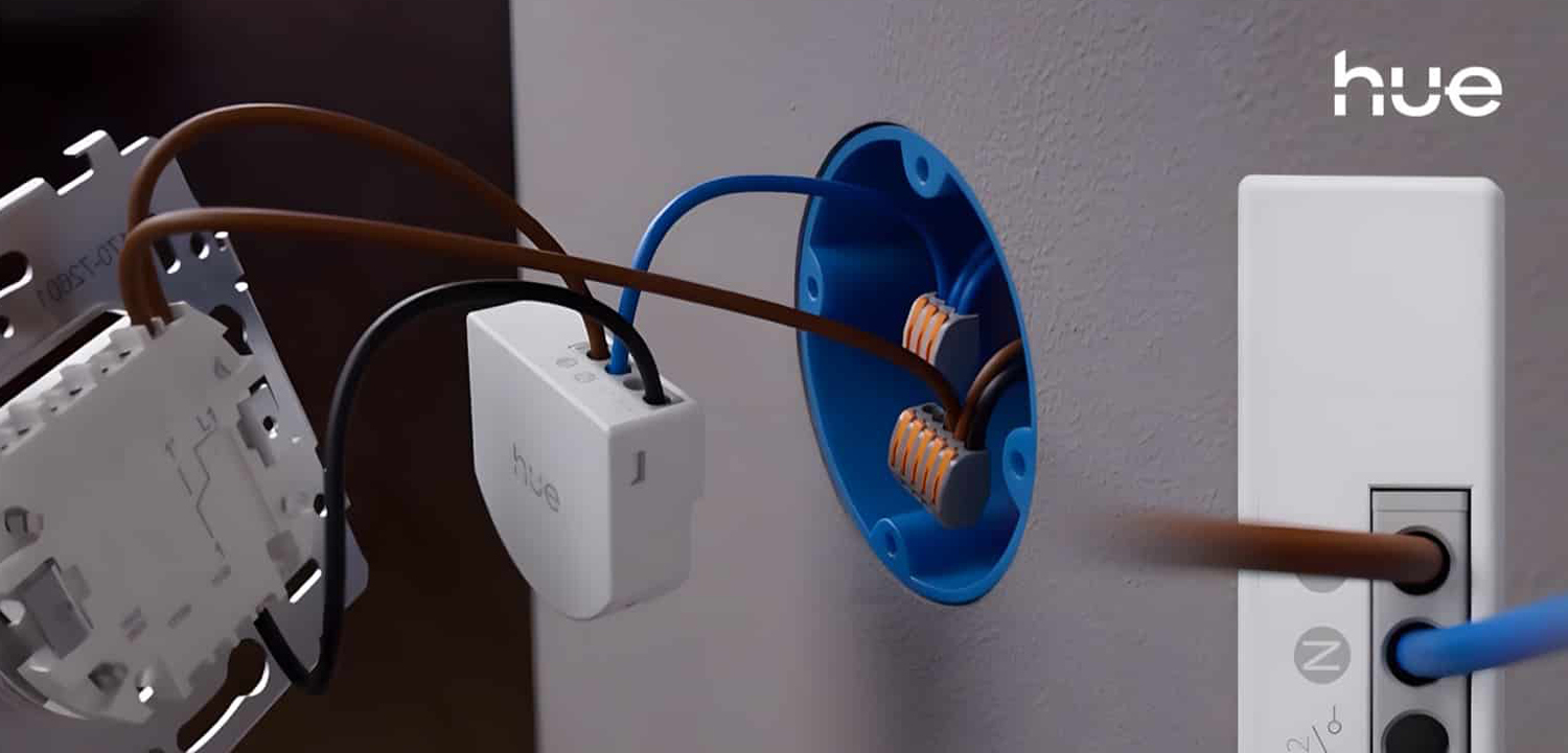Philips Hue bringt vier neue Unterputzmodule: ein Wandschaltermodul ohne Batterie und drei Schaltaktoren für Deckenleuchten.