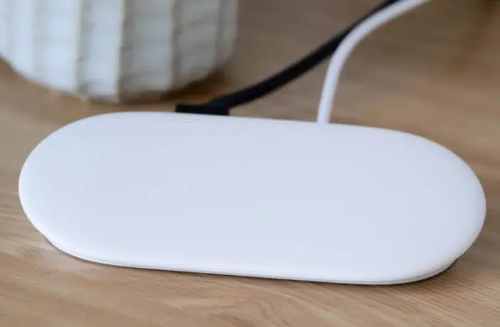 Google hat die Firmware UTTK.260317.003 für den Google TV Streamer gelistet. Neu ist die Tonausgabe über den Google Home Speaker.