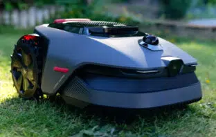 Der MOVA LiDAX Ultra 1000 wurde von uns auf Herz und Nieren getestet.