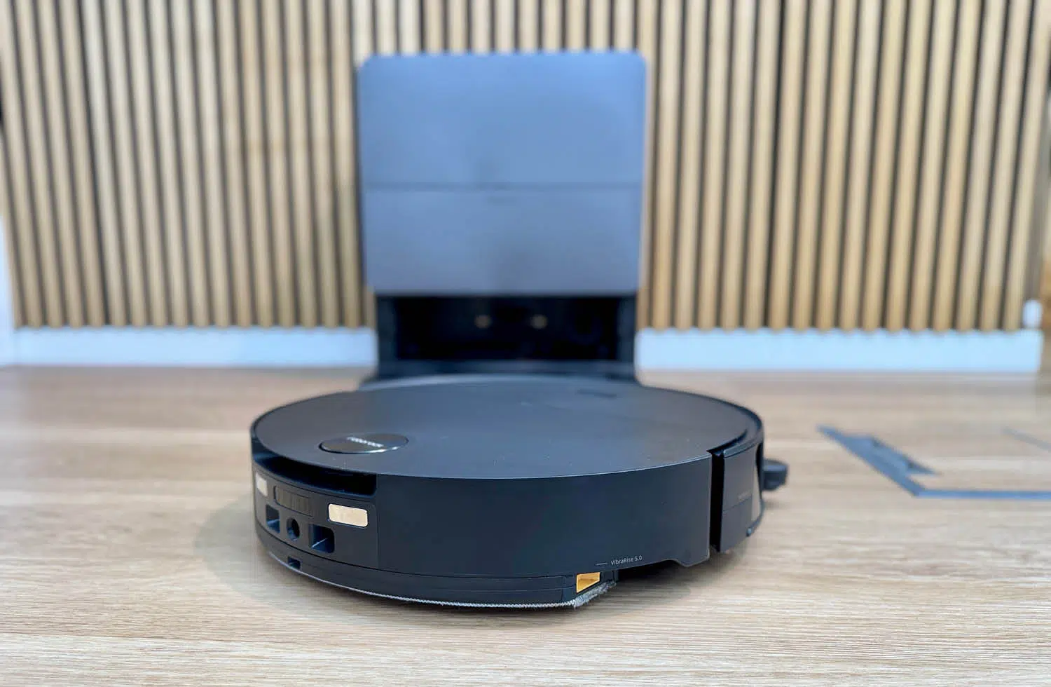 Roborock Saros 20 Sonic Test Bild