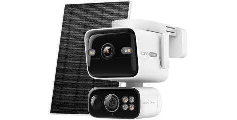 Die TP-Link Tapo C675D Kit ist eine kabellose Außenkamera mit zwei 4K-Objektiven und Solarpanel im Lieferumfang.