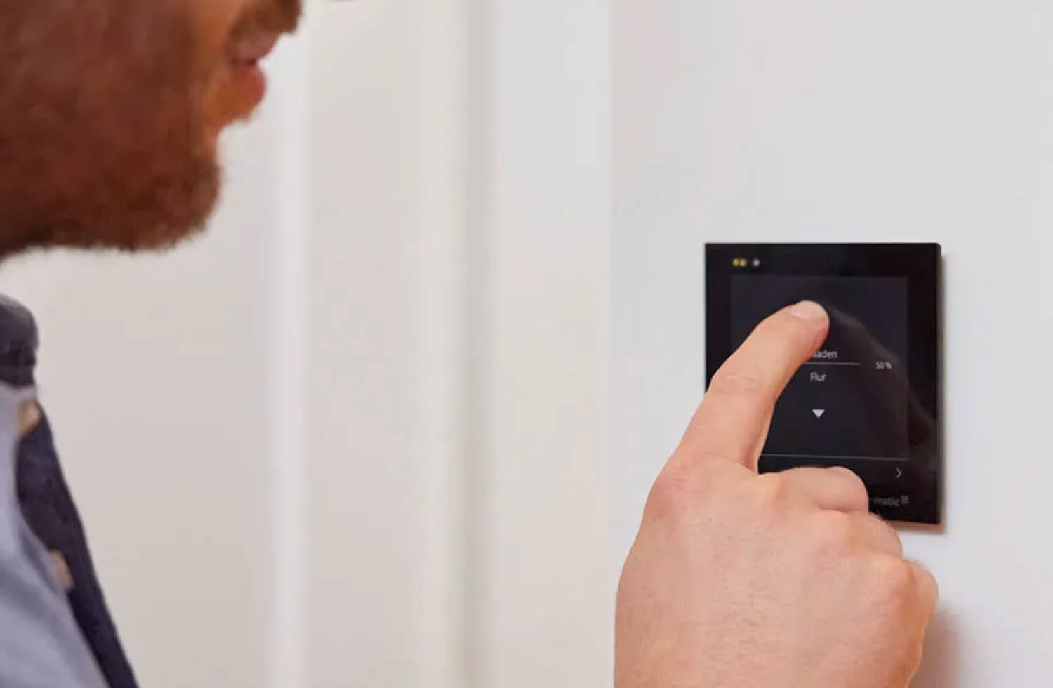 Homematic IP Glasdisplay Funk Bedienung