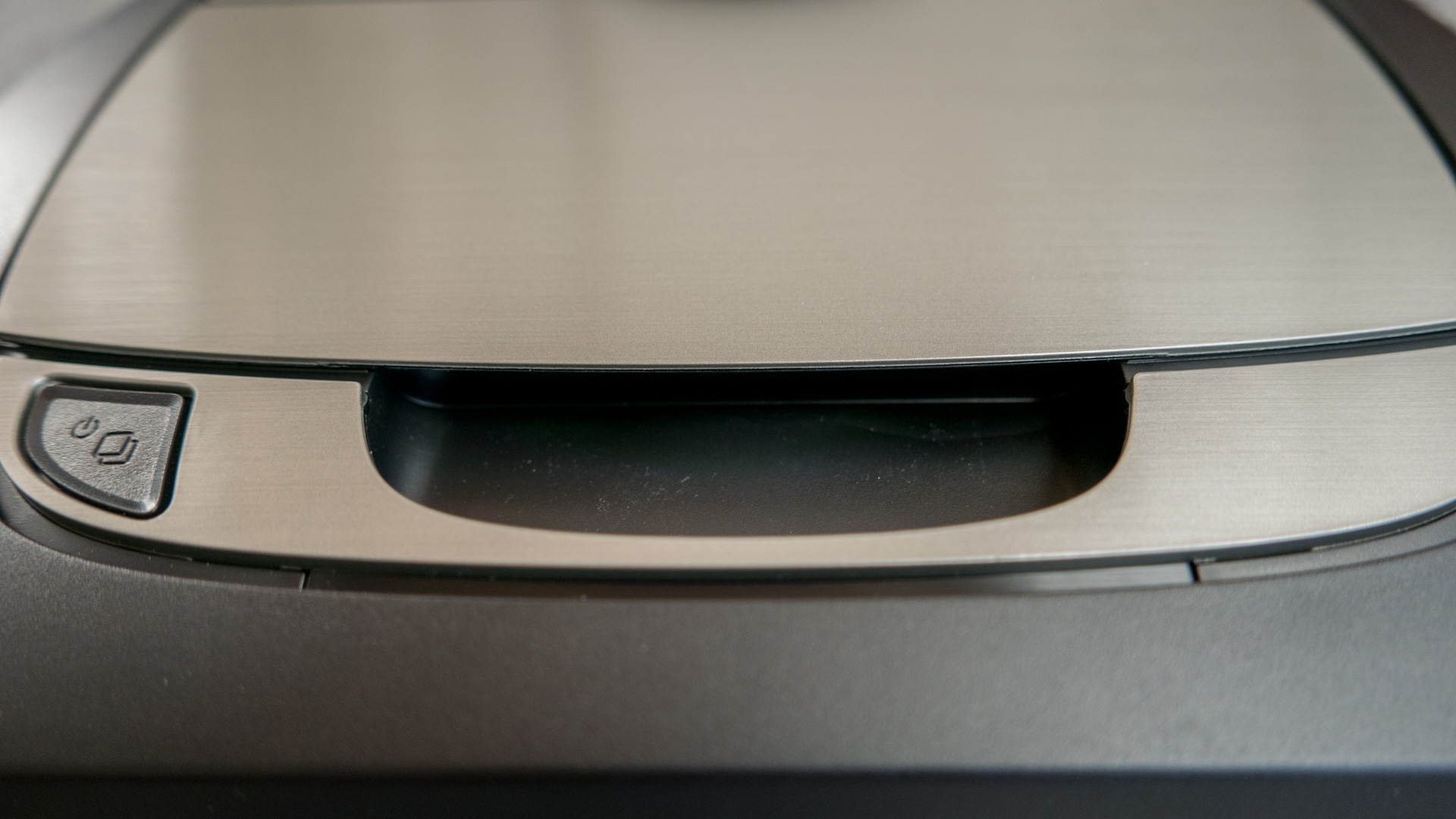 Neato Botvac D7 Details 04