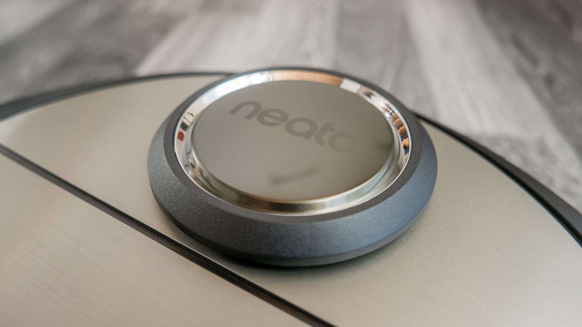 Neato Botvac D7 Details 06
