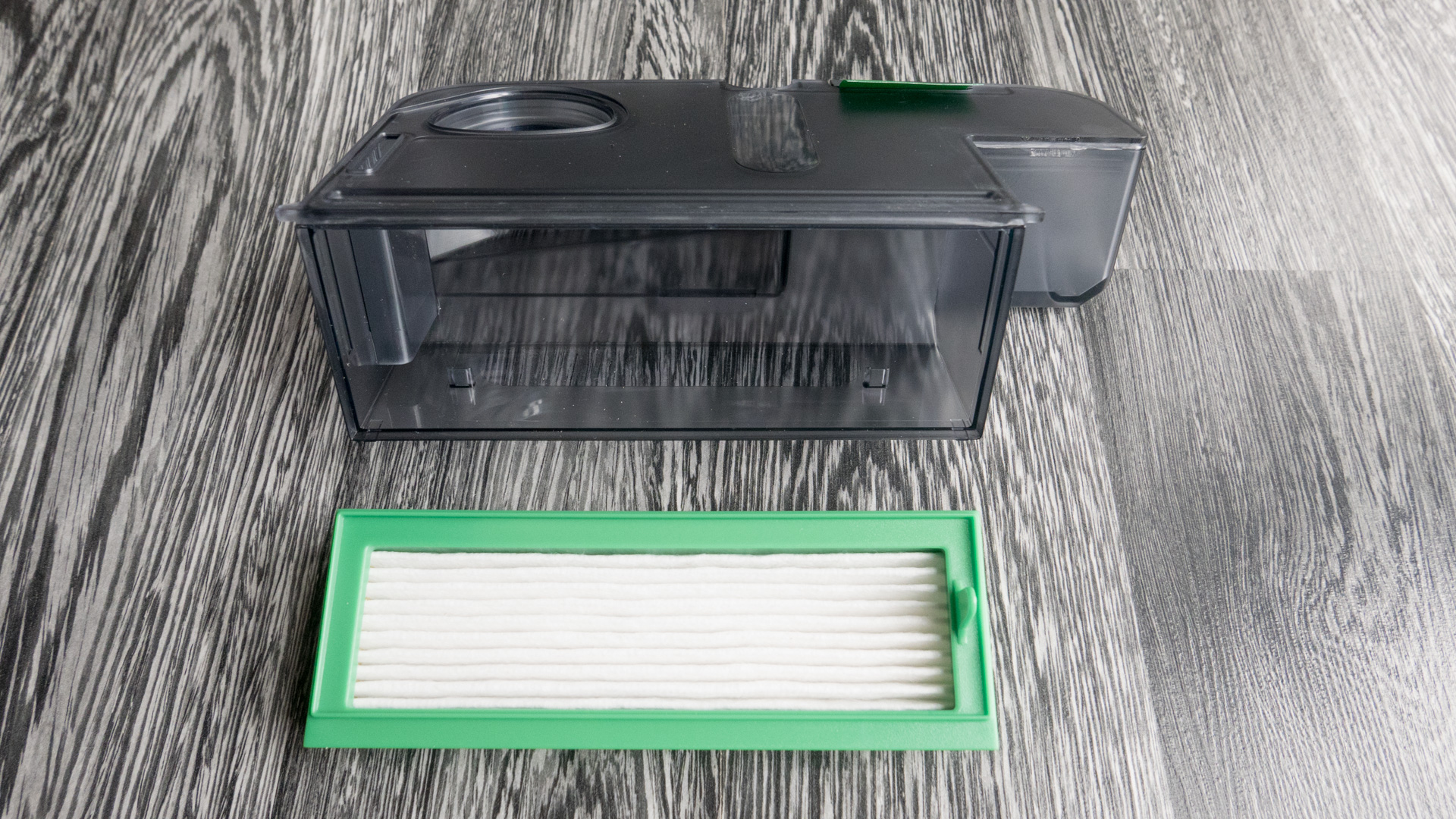 Vorwerk VR200 Staubbehälter 06