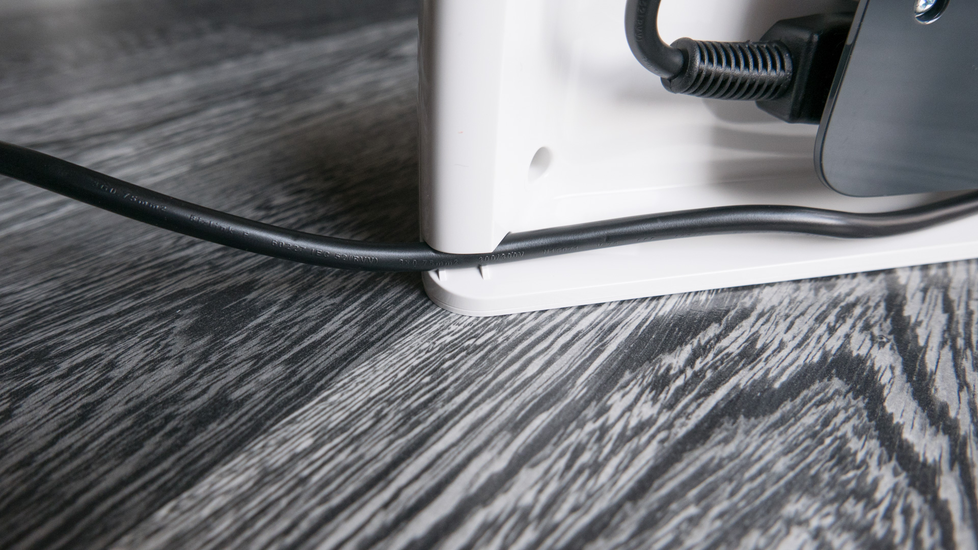Vorwerk-VR300-Ladestation-7