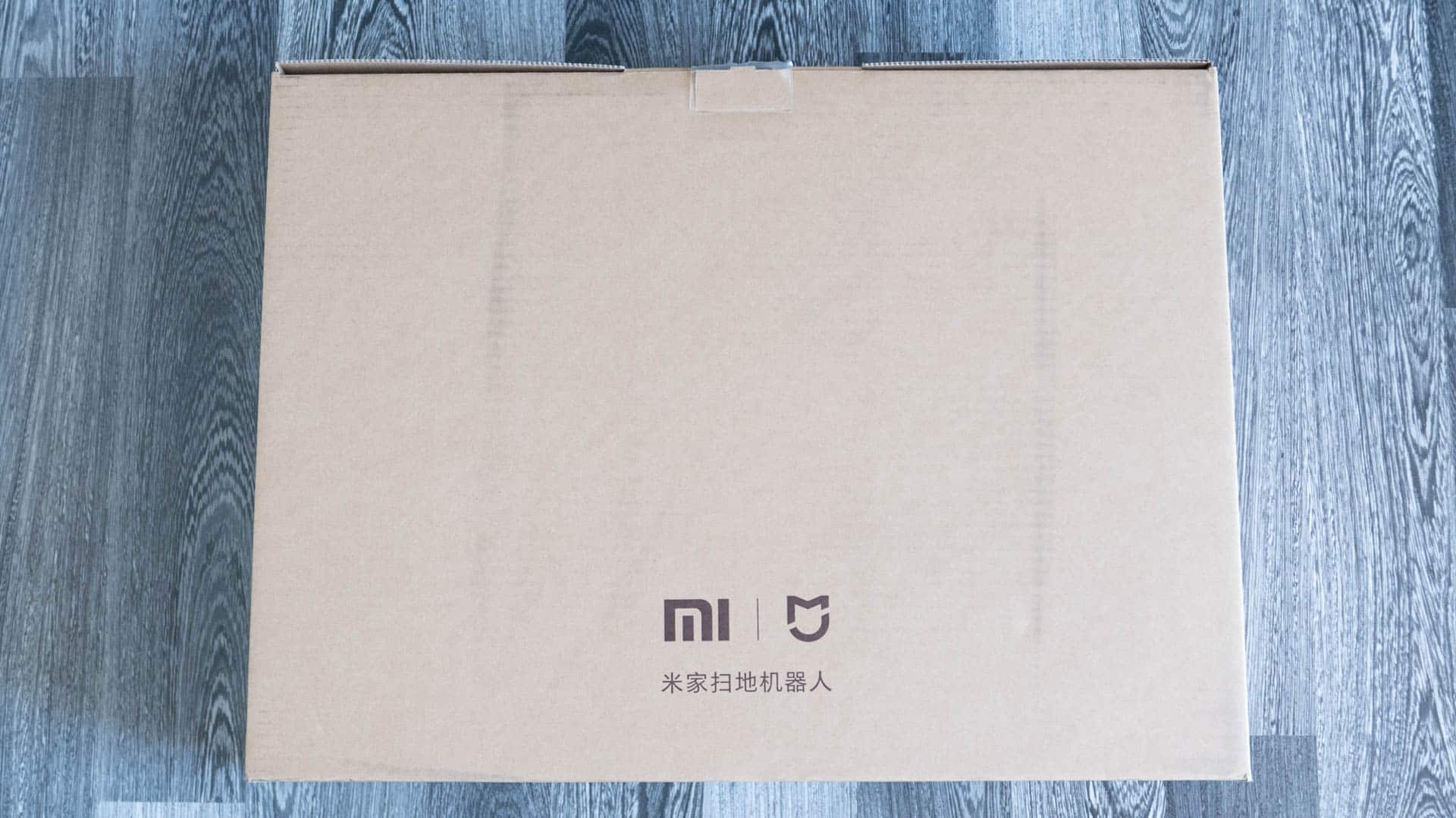 Xiaomi-Mi-Staubsauger-Roboter-im-Test-Verpackung-unten