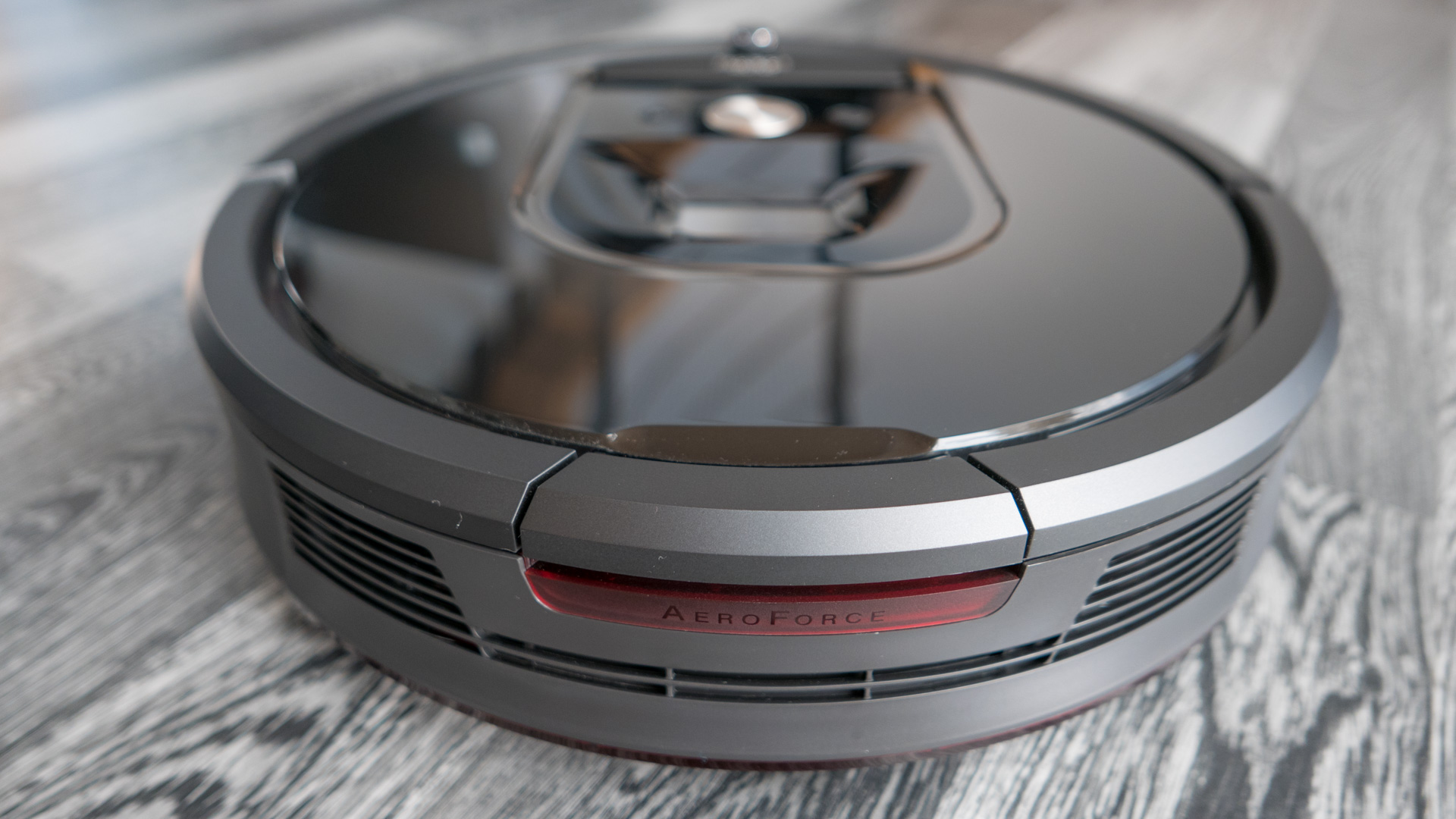 iRobot Roomba 980 Details 02
