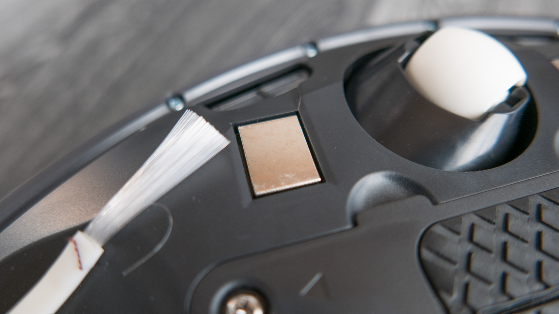 iRobot Roomba 980 Details 23