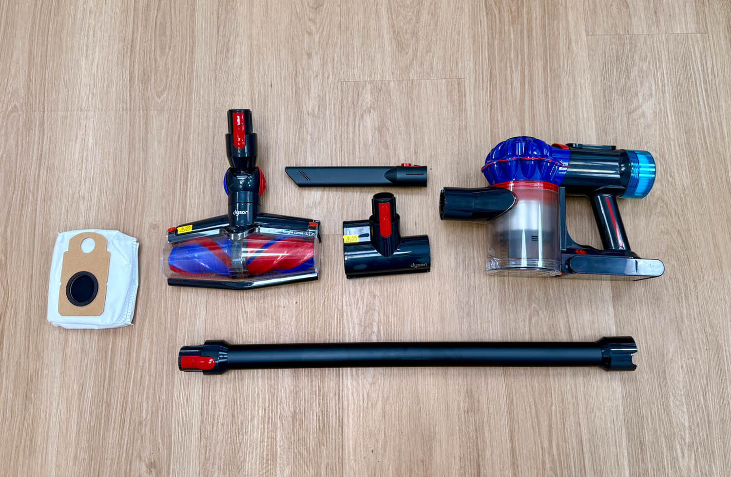lieferumfang dyson v10 konical